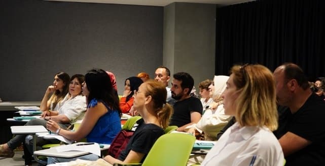 Disleksi: Hastalık Değil Nörogelişimsel Farklılık