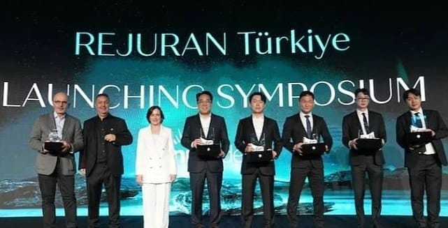 Rejuran Türkiye'de: Somon DNA ile Cilt Yenilenmesi