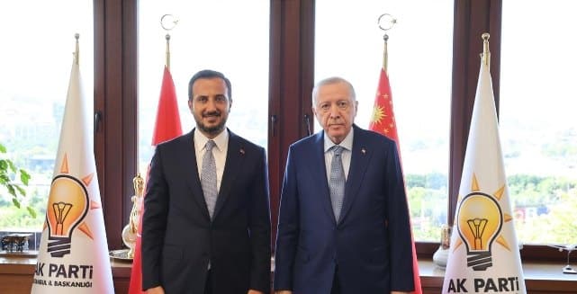 Erdoğan AK Parti İstanbul İl Başkanlığını Ziyaret Etti